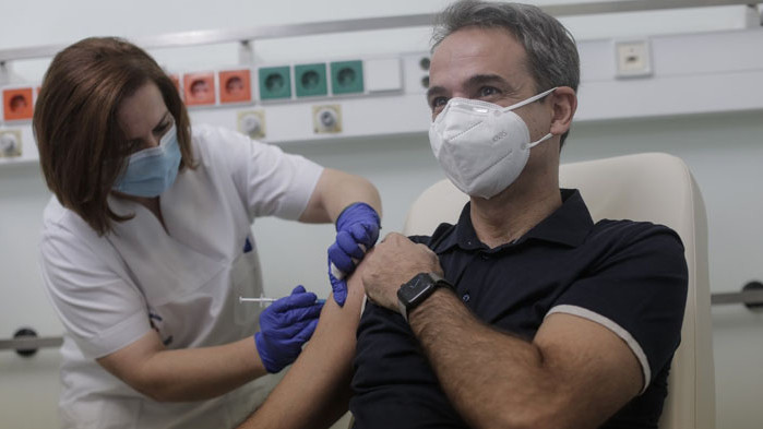 Гърция въвежда ваксинационен сертификат